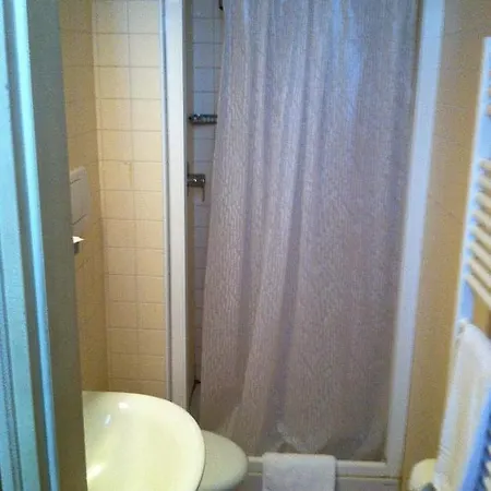 Casa Arte 3* البندقية