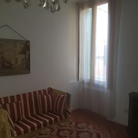Konukevi Casa Arte 3*