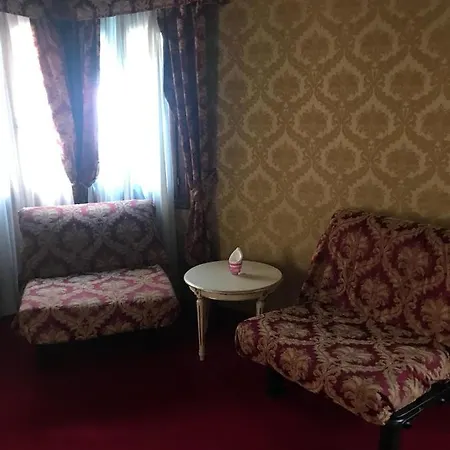 Casa Arte البندقية